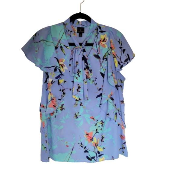 Worthington Tops - Worthington V neck with Tie Flutter Sleeve L